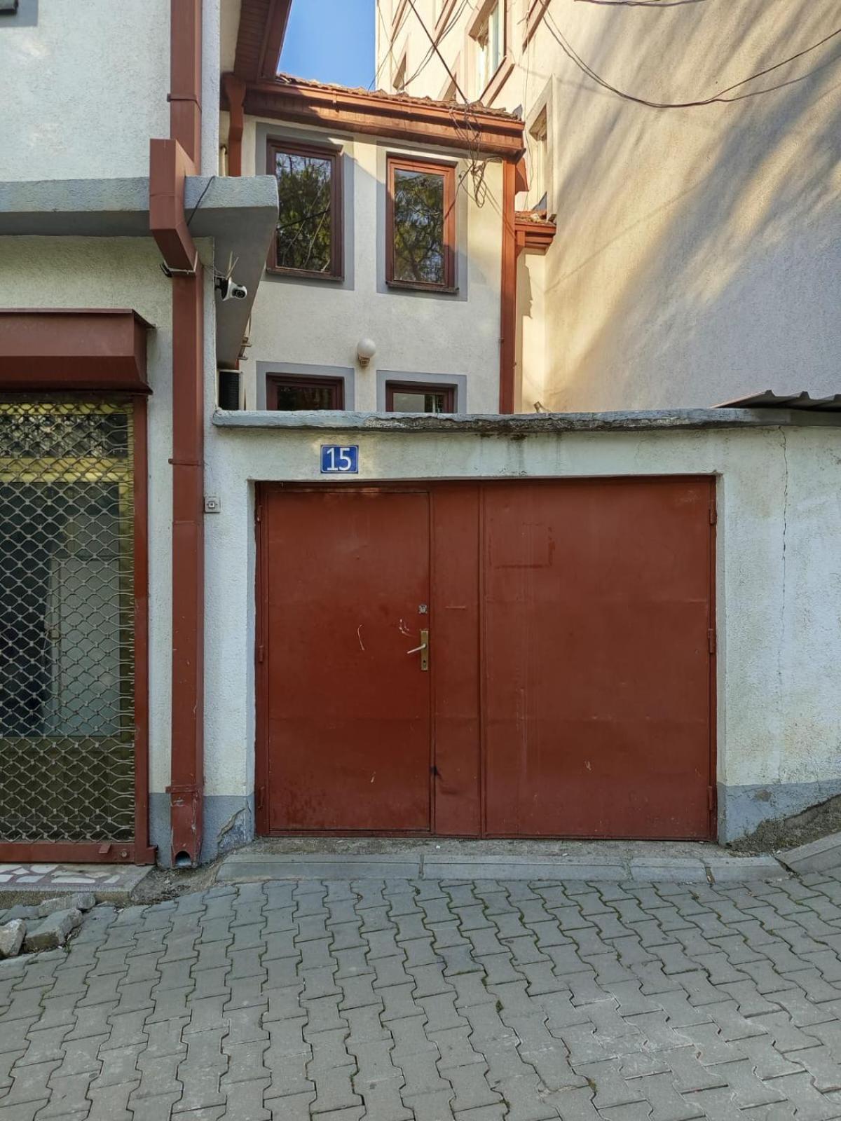 Roompristina Exteriör bild